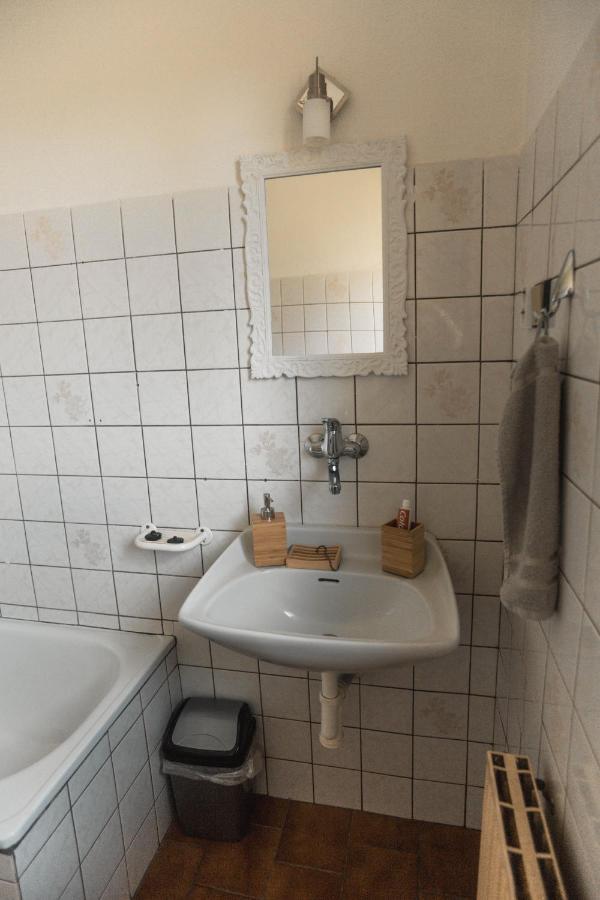 Apartmany Ve Mlejne Cachrov 外观 照片